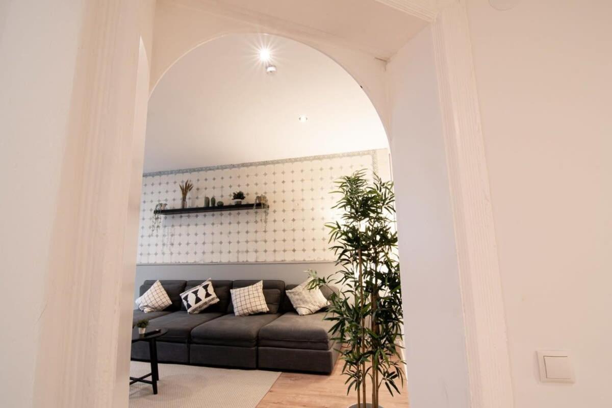 Great Three Bedroom Hamburg